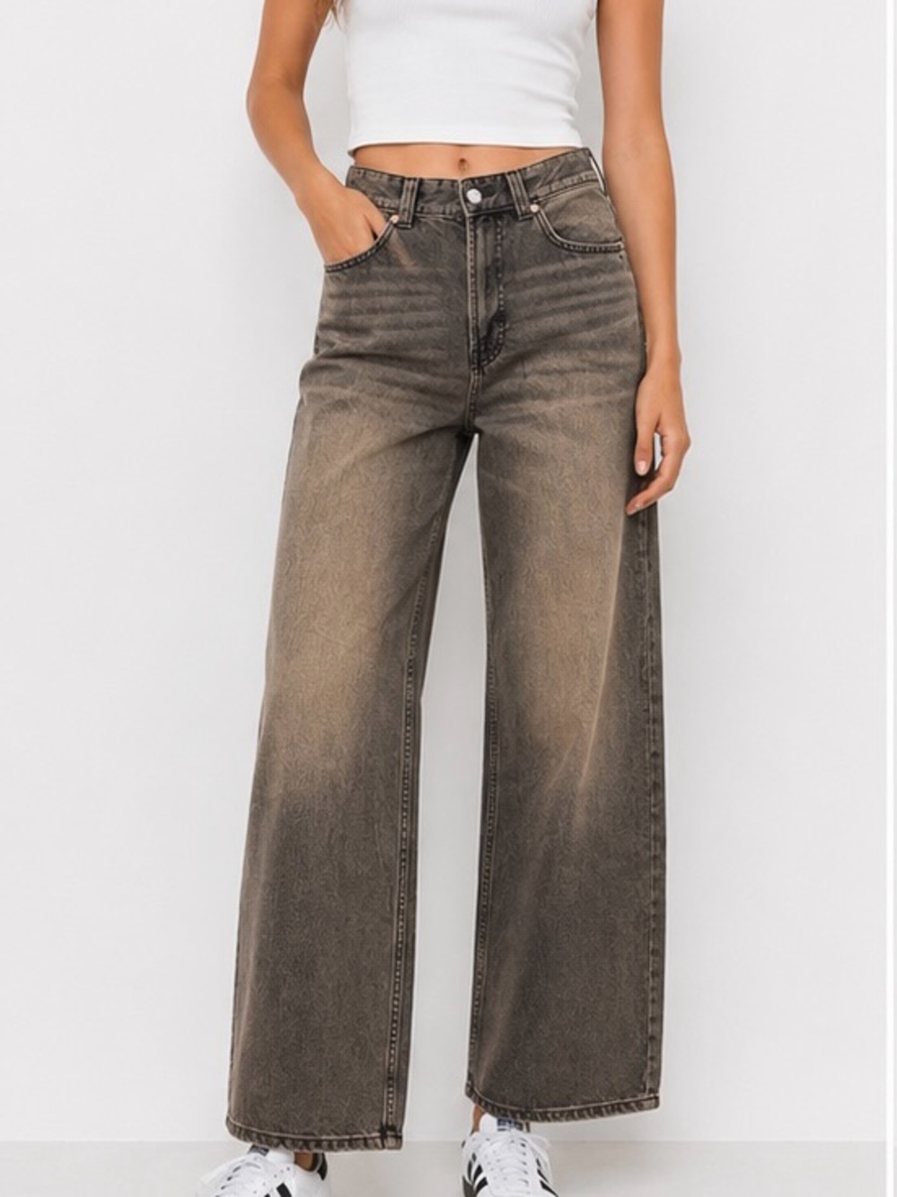Bershka High Rise Wide Straight Leg Jeans Washed Charcoal Size 29